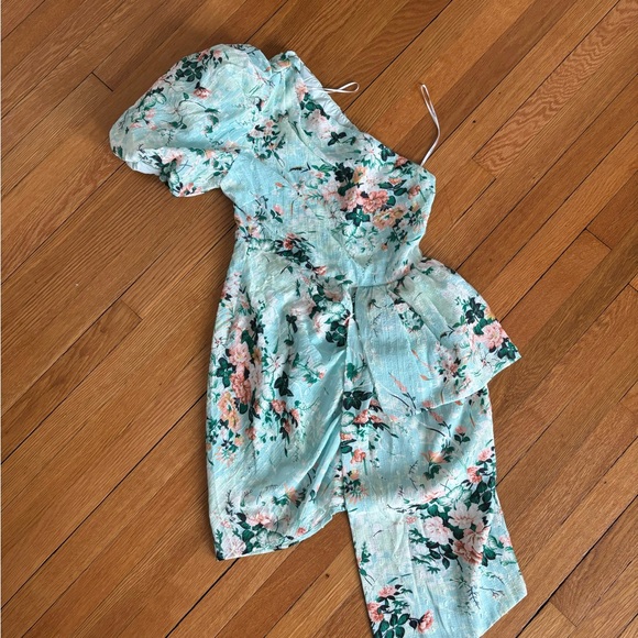 Elliatt esteem dress one shoulder flower print size medium - Picture 5 of 8